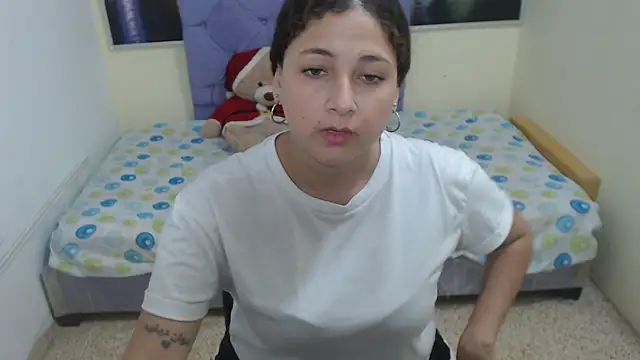 samanta sexyy1 online show from June 26, 3:38 pm