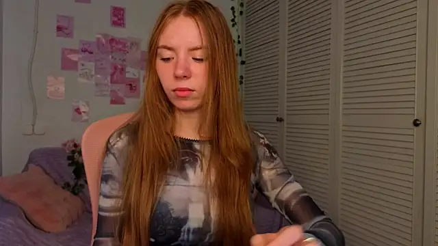 Snapshot of sabelle chatting on August 7, 10:39 am sabelle online show from August 7, 10:39 am