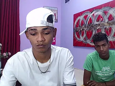 Snapshot of black_twinks chatting on May 15, 4:08 am black twinks online show from May 15, 4:08 am