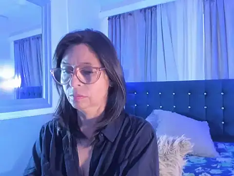 lena gray online show from June 11, 2:48 pm