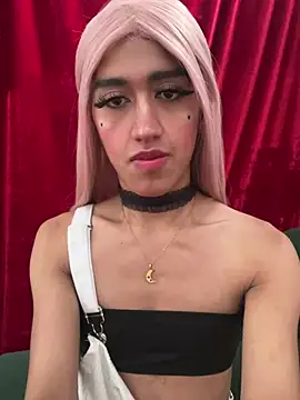 Luna Sissy  online show from June 6, 2:00 pm