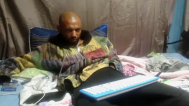 Snapshot of Camodick chatting on April 20, 10:55 pm Camodick online show from April 20, 10:55 pm