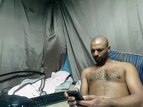 Snapshot of Camodick chatting on May 3, 1:39 pm Camodick online show from May 3, 1:39 pm