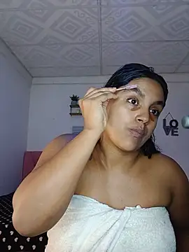 Snapshot of latin_indian chatting on June 11, 10:24 am latin indian online show from June 11, 10:24 am