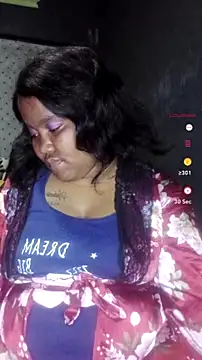 ChubbyMidgetxxx19 online show from June 26, 8:57 pm