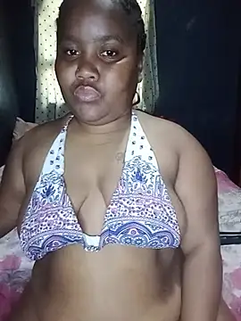 ChubbyMidgetxxx19 online show from August 7, 1:13 pm