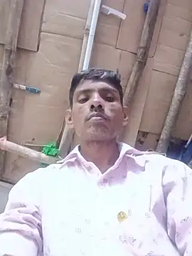 Snapshot of Hot-Parinda200 chatting on July 1, 6:48 am Hot-Parinda200 online show from July 1, 6:48 am