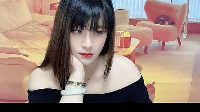 Snapshot of Xiaoting13 chatting on May 25, 7:47 am Xiaoting13 online show from May 25, 7:47 am