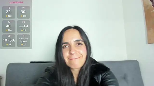 Snapshot of Lizeth_White_ chatting on June 9, 7:36 pm Lizeth White online show from June 9, 7:36 pm