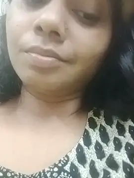 Snapshot of annuma22 chatting on May 24, 2:22 pm annuma22 online show from May 24, 2:22 pm