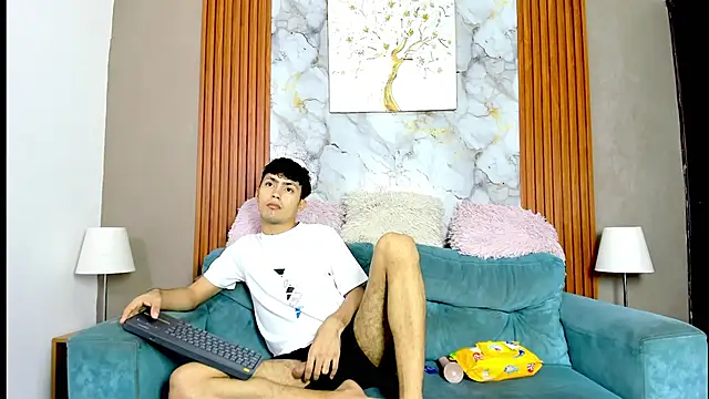 CAT LOVE1 online show from May 21, 2:24 pm