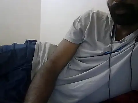Snapshot of Ijus12 chatting on July 2, 6:36 pm Ijus12 online show from July 2, 6:36 pm