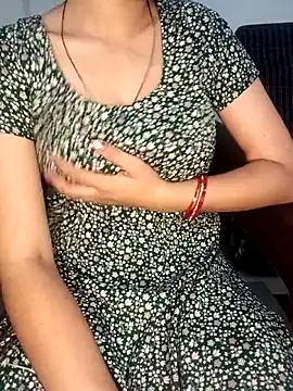 Snapshot of Sakshi_Bhabhi chatting on May 9, 4:56 pm Sakshi Bhabhi online show from May 9, 4:56 pm