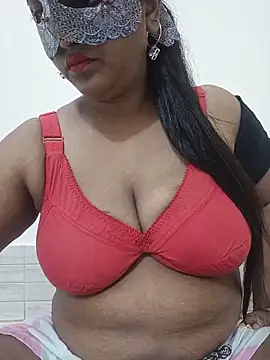 Snapshot of Ponaam-Babe chatting on June 1, 6:53 pm Ponaam-Babe online show from June 1, 6:53 pm