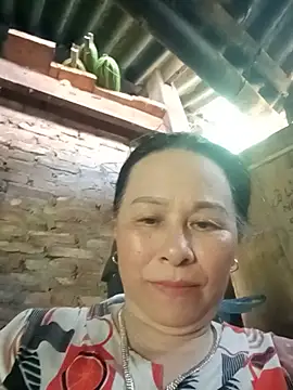 Snapshot of girl_cute69 chatting on July 21, 3:31 am girl cute69 online show from July 21, 3:31 am