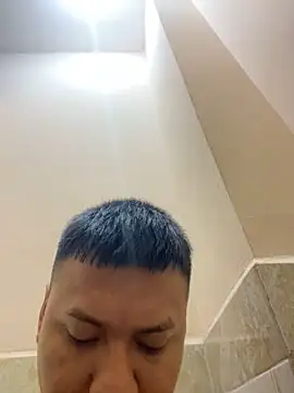Snapshot of alejandro_hottts chatting on May 10, 1:16 pm alejandro hottts online show from May 10, 1:16 pm
