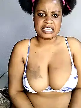 Snapshot of JuicyHoney_01 chatting on June 15, 7:49 pm JuicyHoney 01 online show from June 15, 7:49 pm