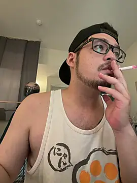 Snapshot of James1992_Ovo chatting on June 2, 12:07 pm James1992 Ovo online show from June 2, 12:07 pm
