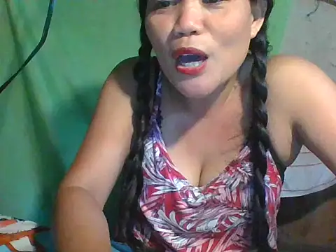 Snapshot of wet_pussypinay22 chatting on August 1, 5:50 am wet pussypinay22 online show from August 1, 5:50 am