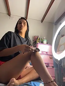 Snapshot of Melissa_Rendon chatting on July 13, 6:22 pm Melissa Rendon online show from July 13, 6:22 pm