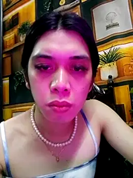 Snapshot of RoseAmarie chatting on July 18, 11:03 am RoseAmarie online show from July 18, 11:03 am
