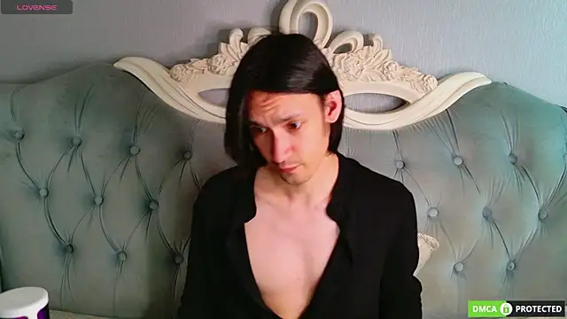 Snapshot of CalvinChapman chatting on June 21, 7:00 am CalvinChapman online show from June 21, 7:00 am