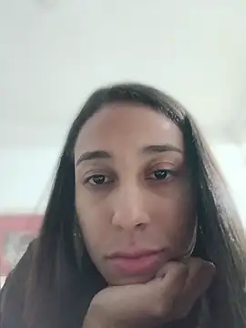 modelisa01 online show from May 11, 9:56 pm