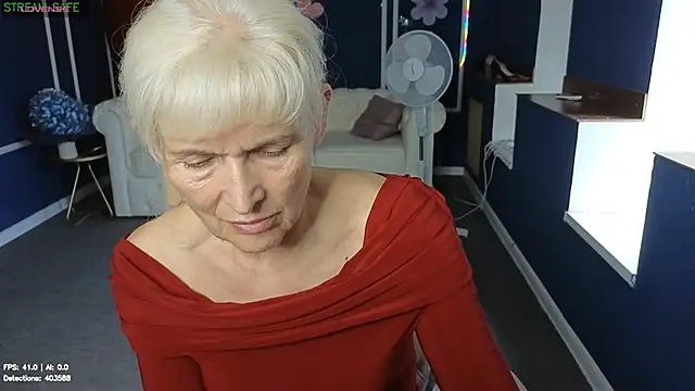 Snapshot of Nia_Natur chatting on June 29, 10:15 am Nia Natur online show from June 29, 10:15 am