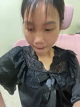 Snapshot of Vi_sexyy chatting on June 7, 7:17 pm Vi sexyy online show from June 7, 7:17 pm