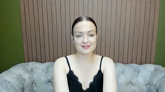 Snapshot of Mila_Richardson chatting on May 31, 7:48 am Mila Richardson online show from May 31, 7:48 am