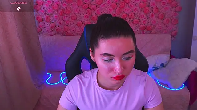 Lola Leeee online show from May 12, 12:57 pm