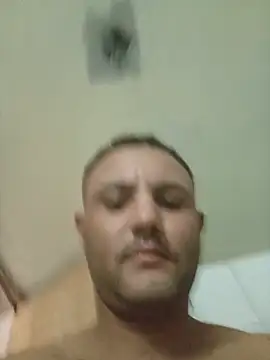 Snapshot of Helio0 chatting on July 8, 5:39 pm Helio0 online show from July 8, 5:39 pm