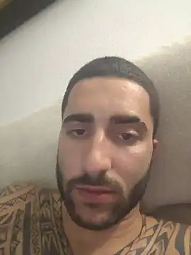 Snapshot of Lamamacyta chatting on May 25, 7:42 pm Lamamacyta online show from May 25, 7:42 pm
