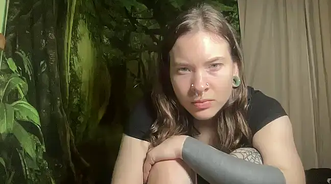 mo0ngoddess online show from January 11, 11:34 am