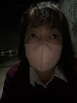 Snapshot of koharu1212 chatting on June 27, 3:06 pm koharu1212 online show from June 27, 3:06 pm