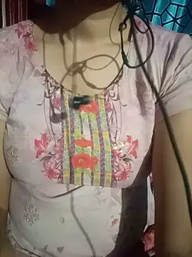 Snapshot of Kazol-07 chatting on May 23, 8:35 pm Kazol-07 online show from May 23, 8:35 pm