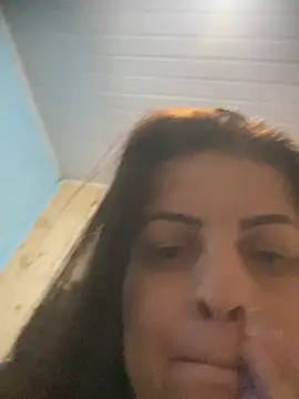 Snapshot of sweet_milenaa chatting on May 19, 12:11 pm sweet milenaa online show from May 19, 12:11 pm