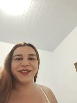 Snapshot of Evellynsexy chatting on July 11, 1:58 pm Evellynsexy online show from July 11, 1:58 pm
