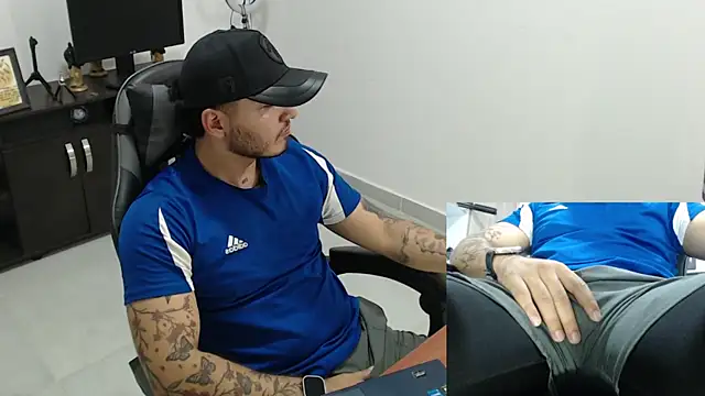 Thiago 420 online show from June 25, 11:09 pm