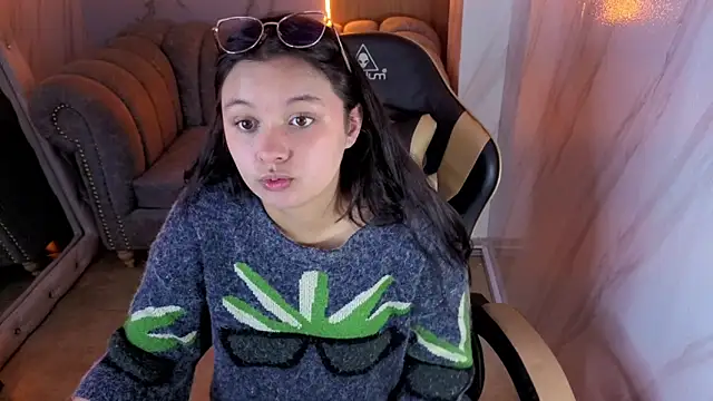 HoneyDoll tf online show from June 17, 1:01 pm