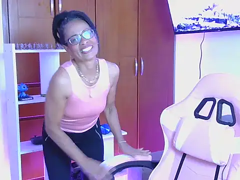 Africa sexy online show from June 16, 8:11 pm