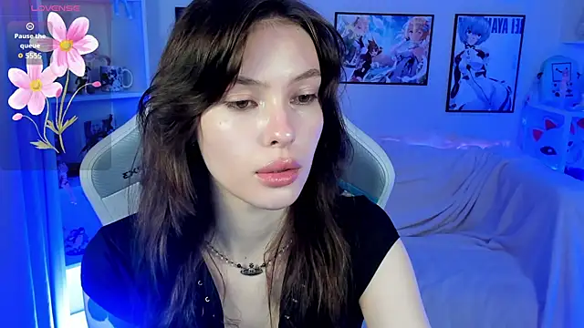 Mili Joy online show from June 10, 5:34 pm