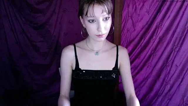 Snapshot of AlexaWetDream chatting on May 25, 2:12 pm AlexaWetDream online show from May 25, 2:12 pm