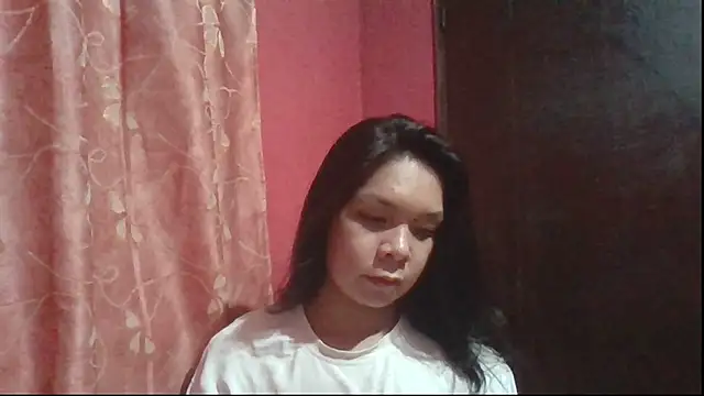 Snapshot of mamacitttaa chatting on June 23, 1:31 pm mamacitttaa online show from June 23, 1:31 pm
