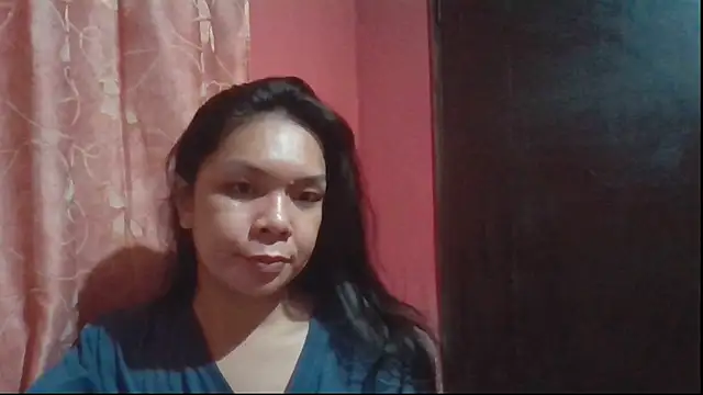 Snapshot of mamacitttaa chatting on June 26, 11:47 am mamacitttaa online show from June 26, 11:47 am