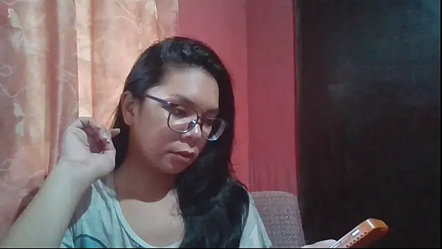Snapshot of mamacitttaa chatting on June 28, 2:28 am mamacitttaa online show from June 28, 2:28 am