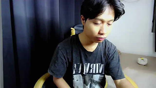Snapshot of caspian_cum chatting on June 27, 9:53 pm caspian cum online show from June 27, 9:53 pm
