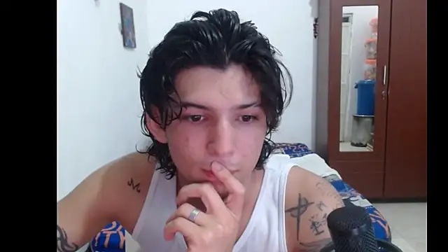 Snapshot of Archangel__ chatting on June 2, 2:57 am Archangel online show from June 2, 2:57 am
