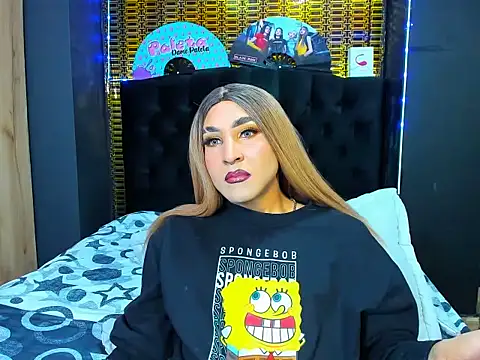 Georgina giio  online show from May 14, 2:18 am