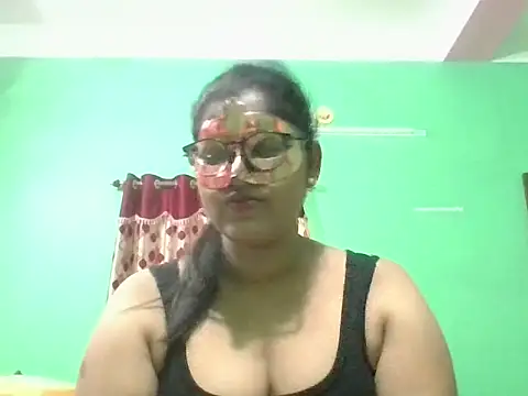 Snapshot of Kavya17 chatting on June 7, 5:55 am Kavya17 online show from June 7, 5:55 am